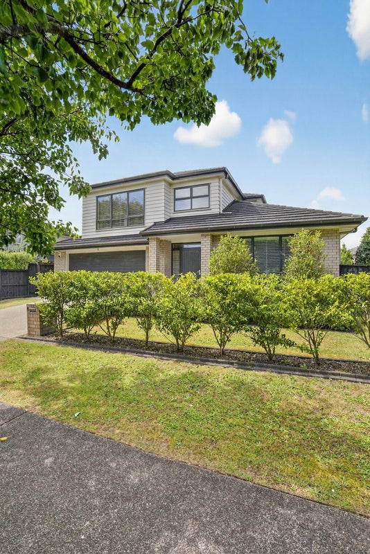 4 Springcrest Drive, Karaka, Papakura - Carousel 1