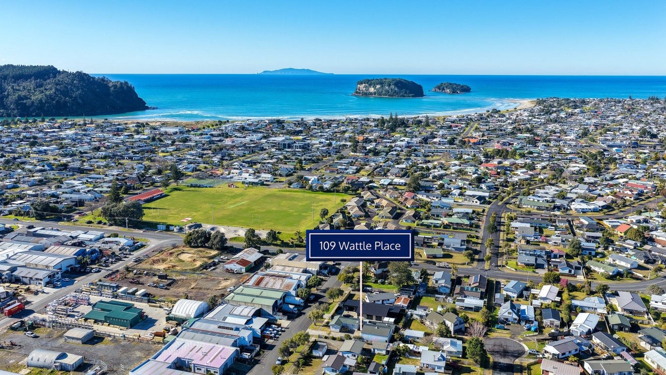 109 Wattle Place, Whangamata, Whangamata - Carousel 1