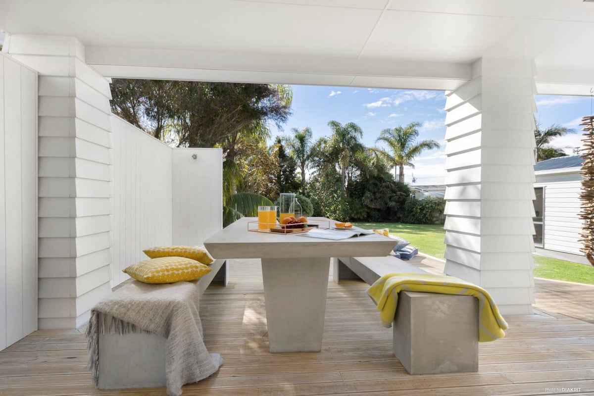 26 First View Avenue, Beachlands, Auckland - Carousel 1