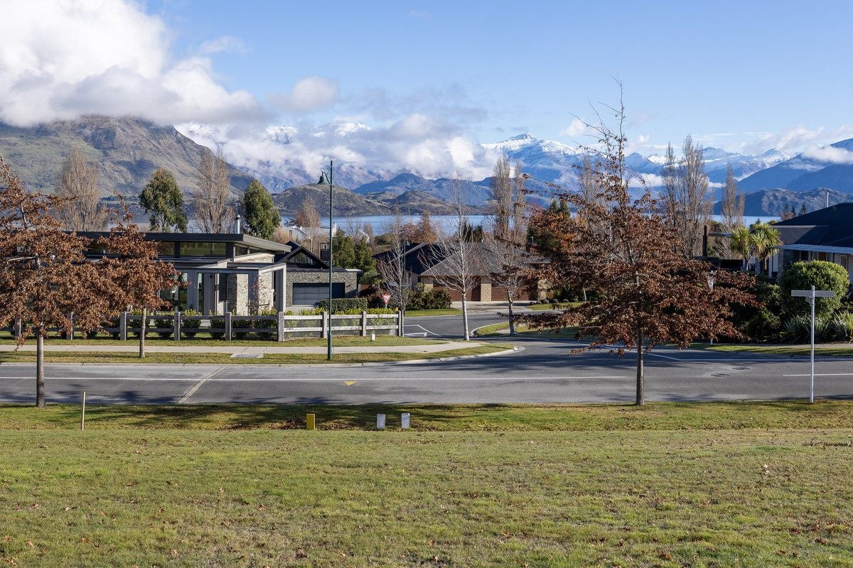 10 Westview Road, Wanaka, Wanaka - Carousel 5