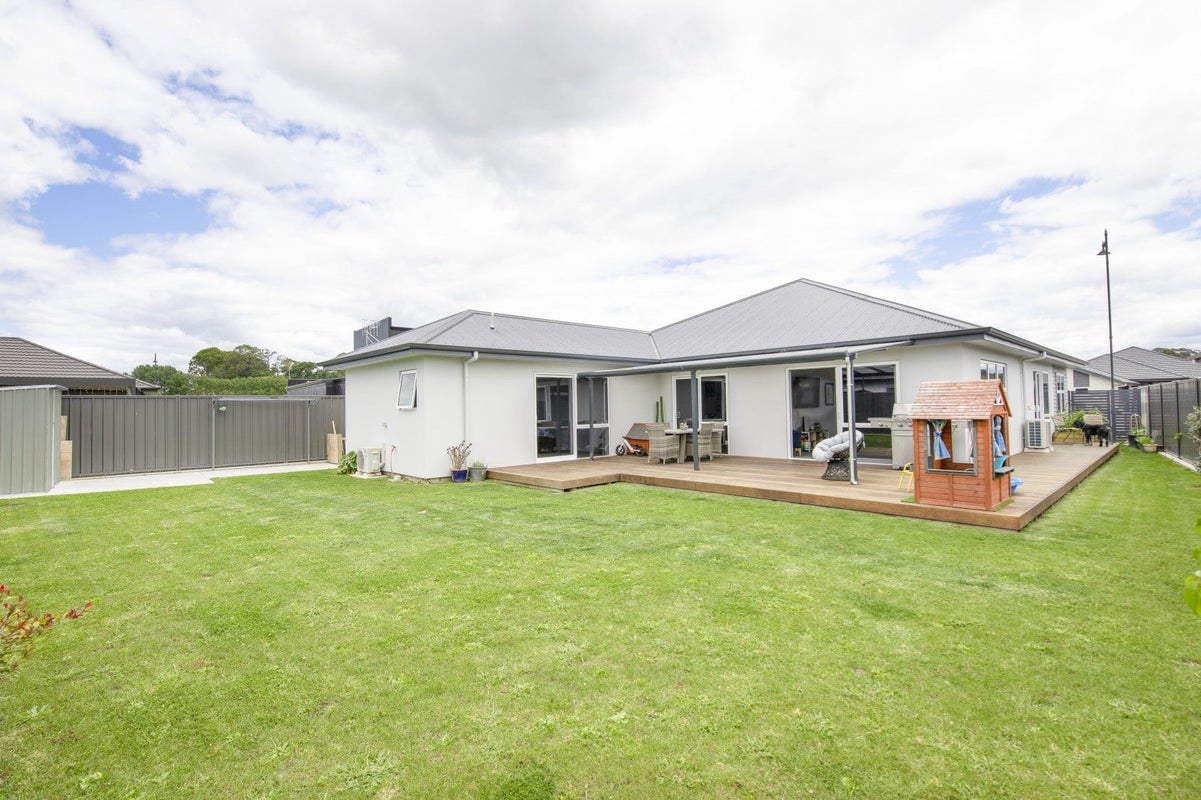 4 Monowai Street, Poraiti, Napier - Carousel 14