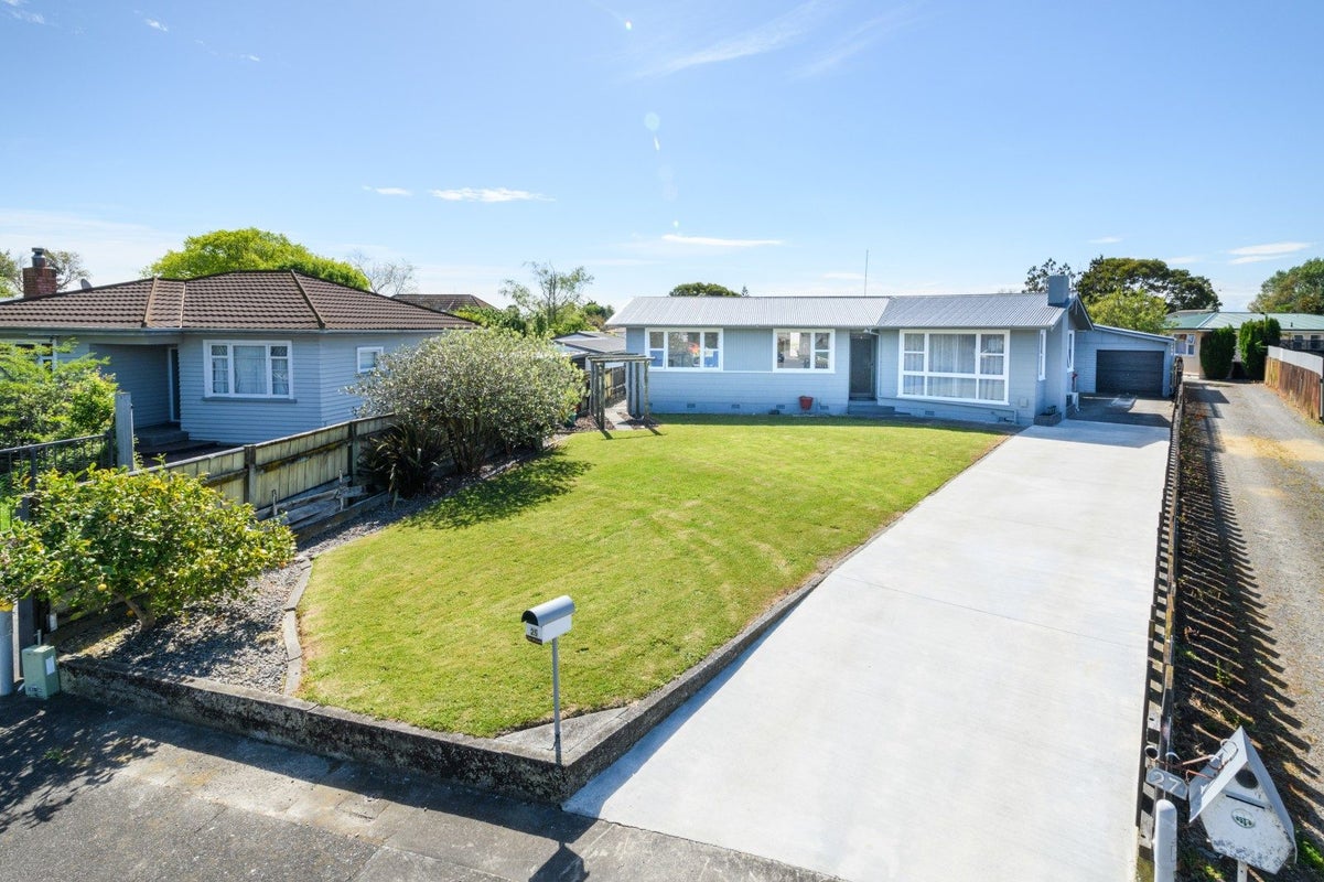 25 Seaforth Avenue, Milson, Palmerston North - Carousel 2