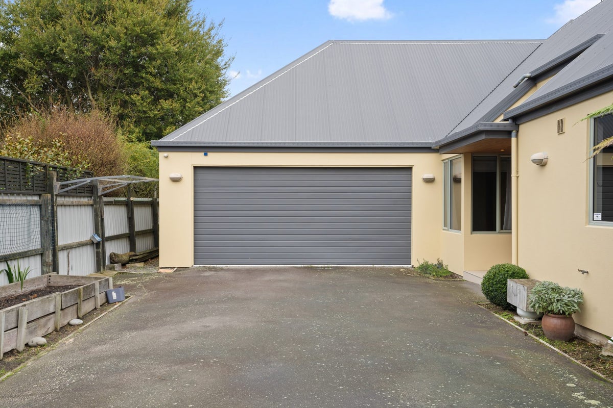 17 Withells Road, Avonhead, Christchurch - Carousel 26