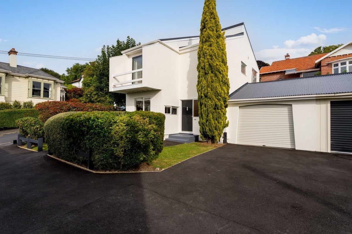 21A Pacific Street, Roslyn, Dunedin - Carousel 1