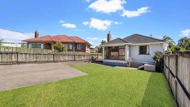 127A Taylor Street, Blockhouse Bay, Auckland - Carousel 1