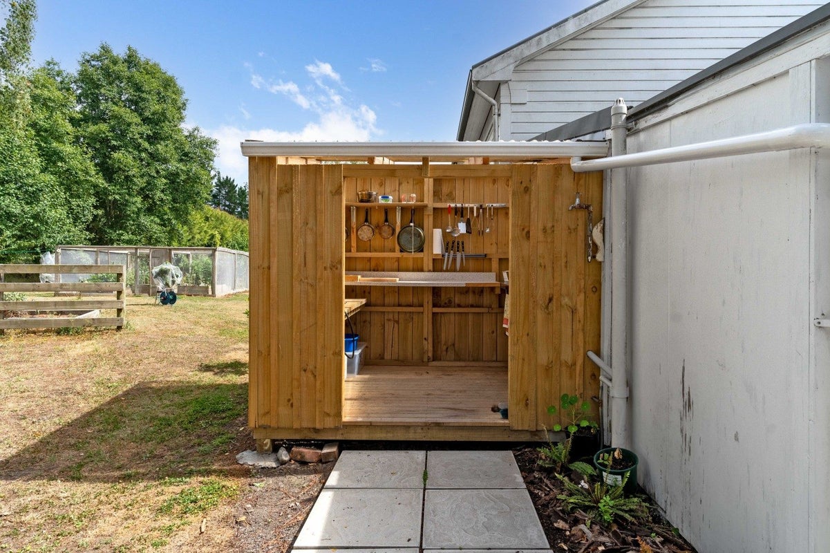 2566 State Highway 2, Ahikouka - Carousel 48