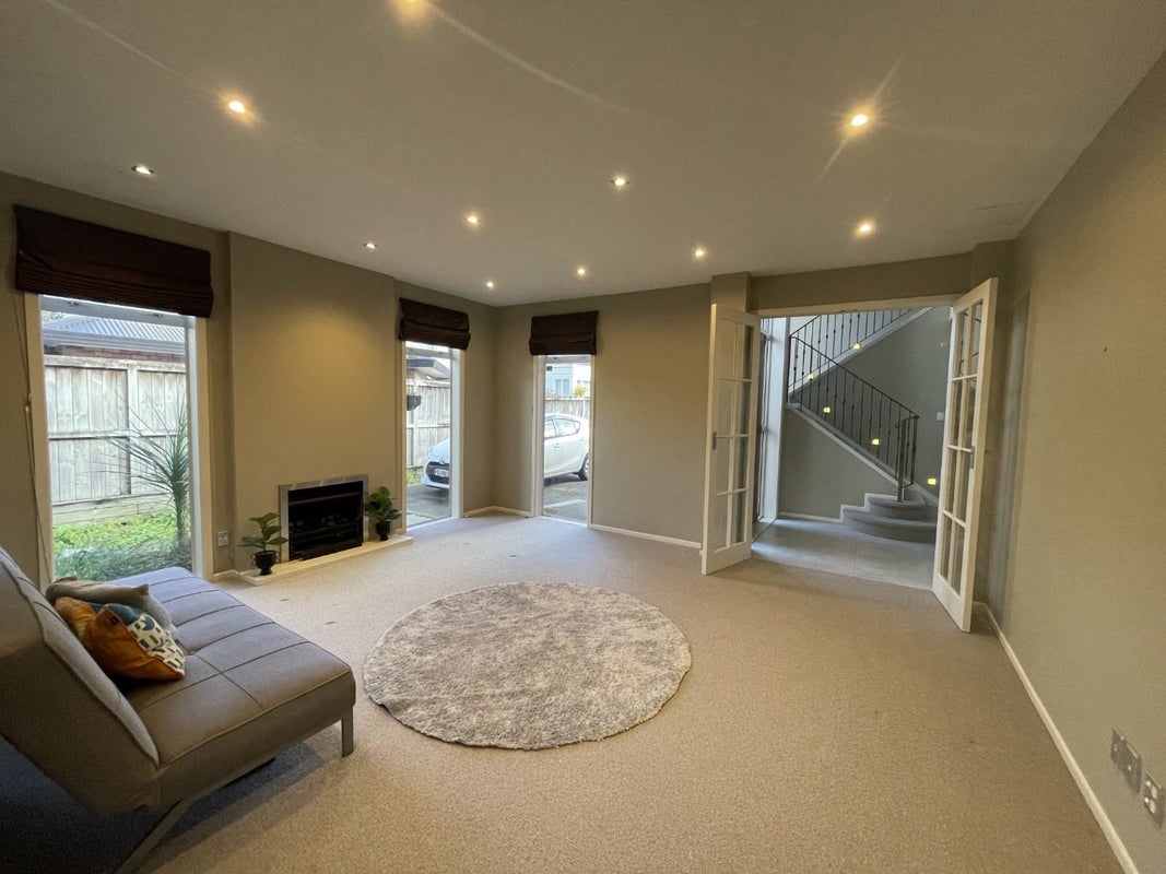7 Wheturangi Road, Greenlane, Auckland - Carousel 2