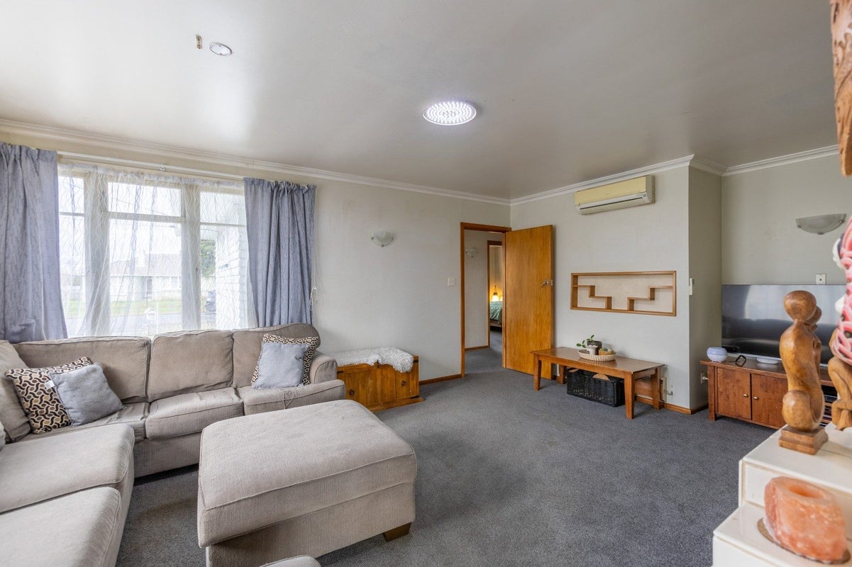 77 Bledisloe Road, Maraenui, Napier - Carousel 19