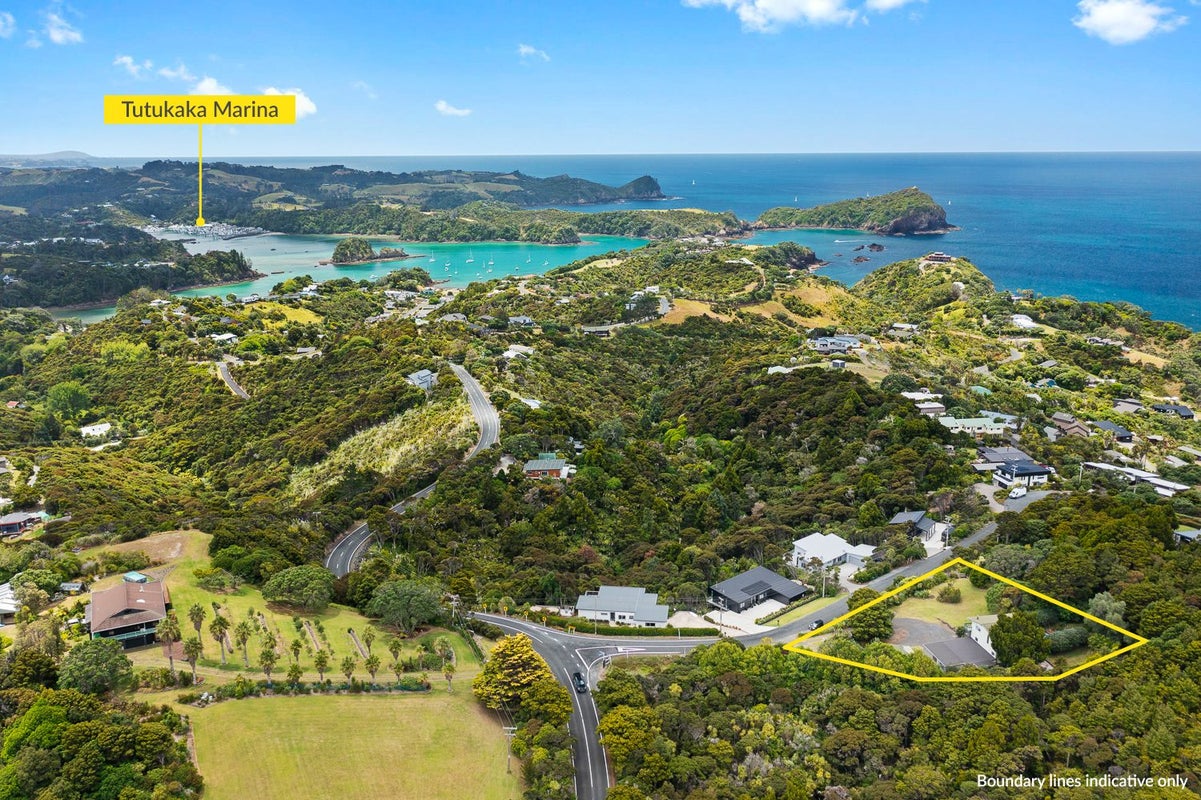 4 Dolphin Place, TUTUKAKA, WHANGAREI - Carousel 2