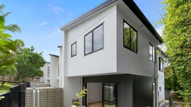 10F Keate Place, Mount Wellington, Auckland - Carousel 1