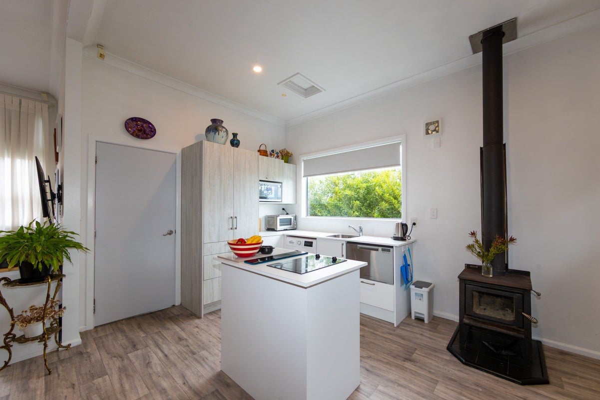 19 Tarbet Street, Flaxmere, Hastings - Carousel 2