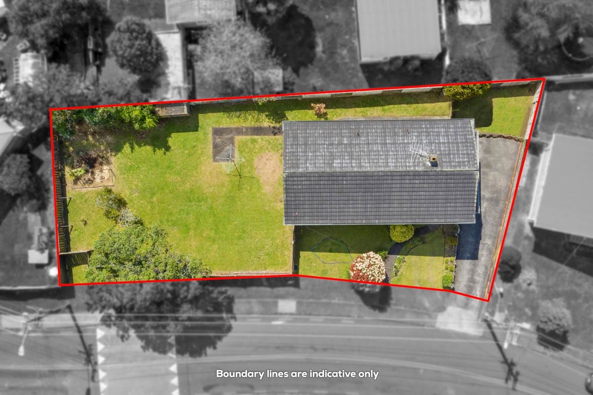 46 Royal View Road, Te Atatu South, Auckland - Carousel 2