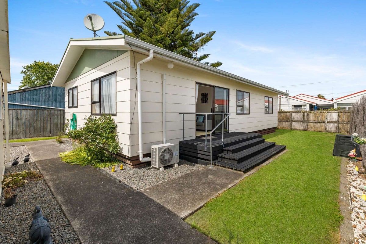 0 Sydney Terrace, Takapau, Takapau - Carousel 2