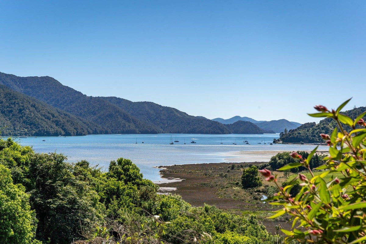 109 Anakiwa Road, Picton - Carousel 1