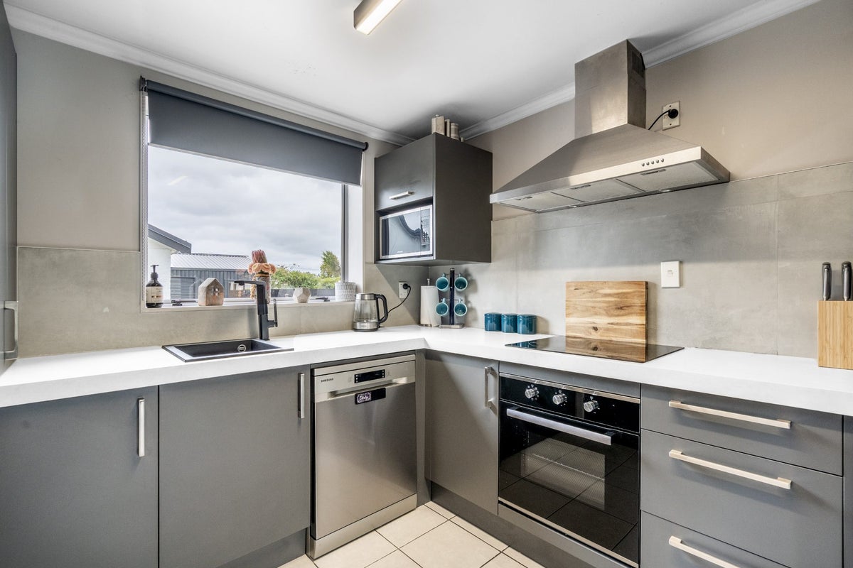 163 Bainfield Road, Waikiwi, Invercargill - Carousel 2