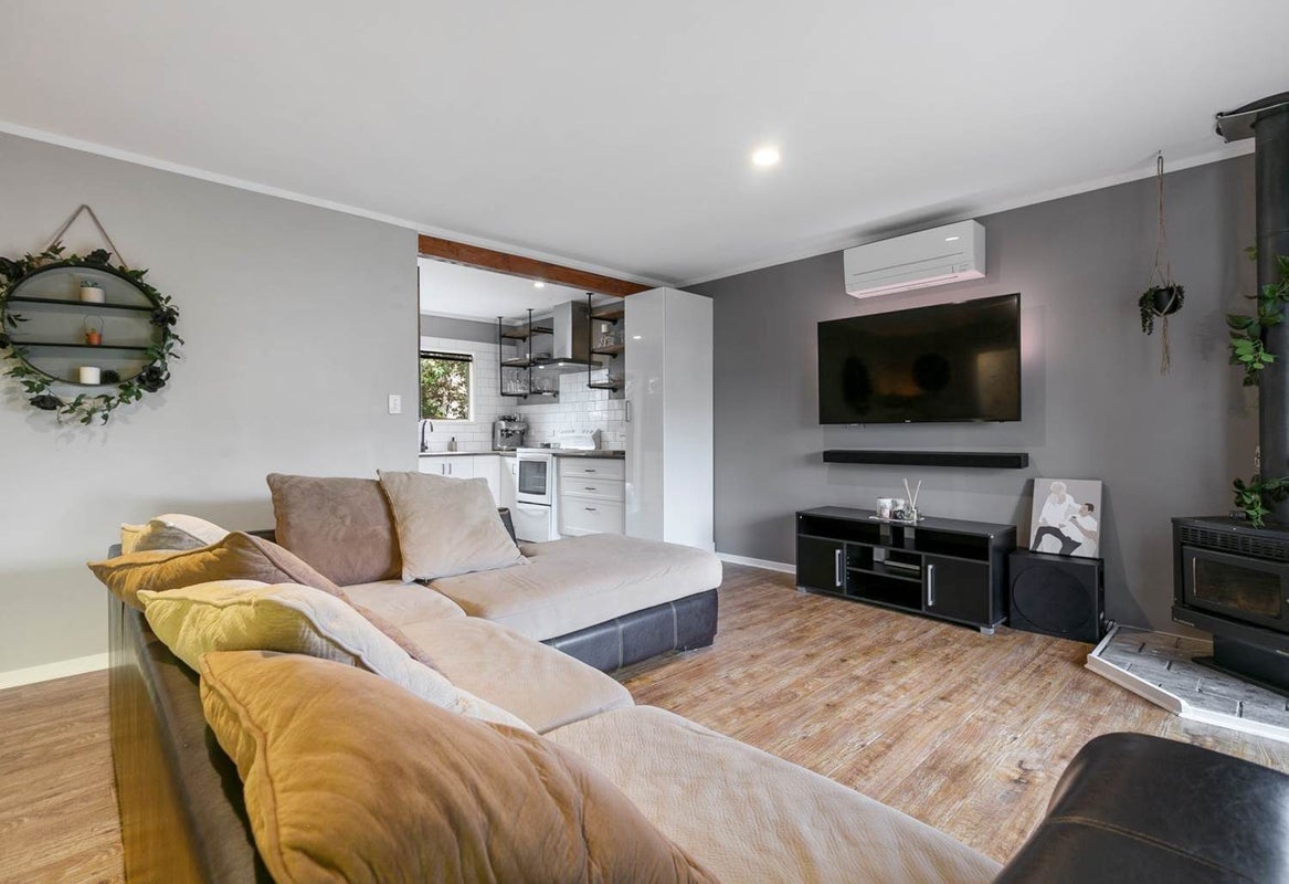 1/252 Birkdale Road, Birkdale, Auckland - Carousel 2