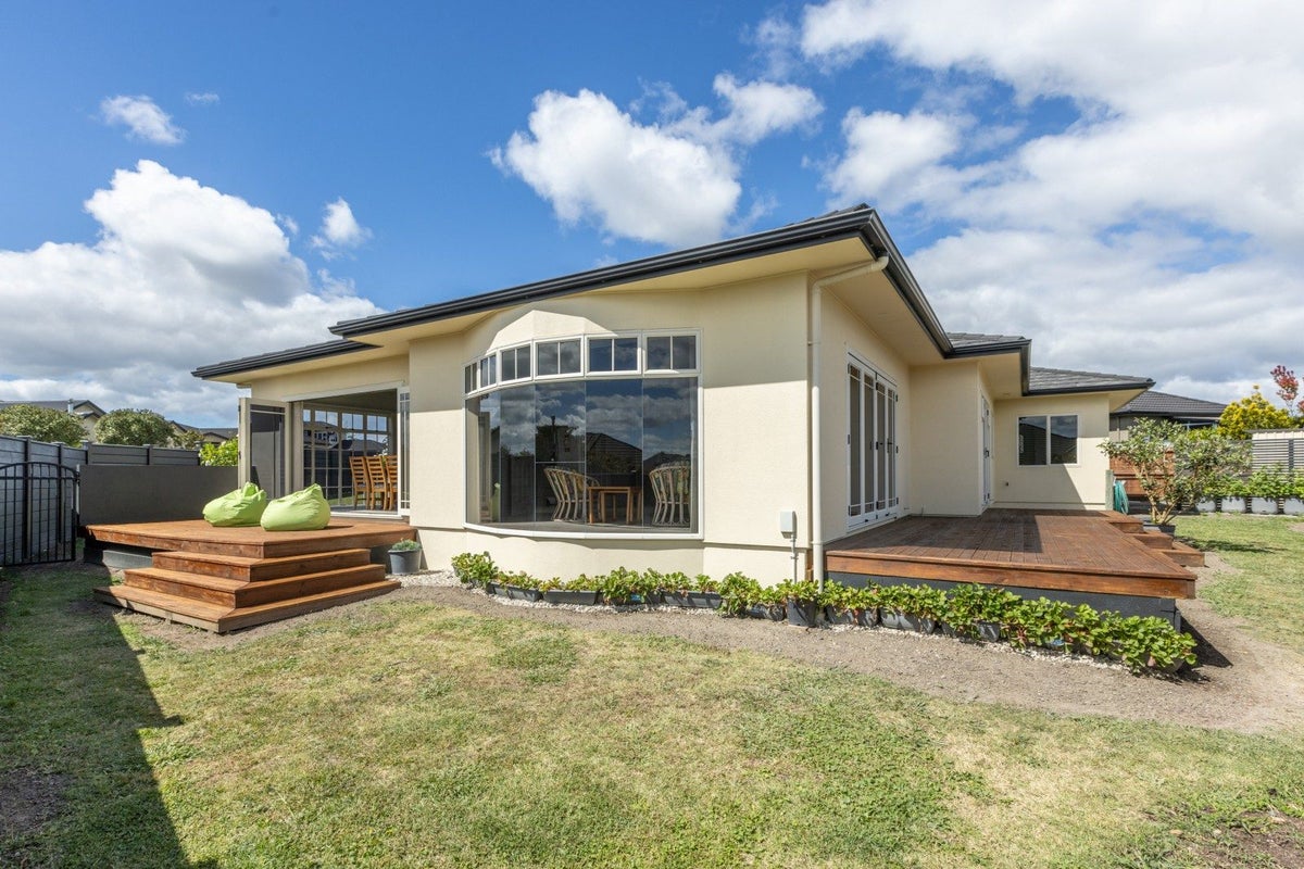 39 Brooklands Drive, Havelock North, Havelock North - Carousel 2