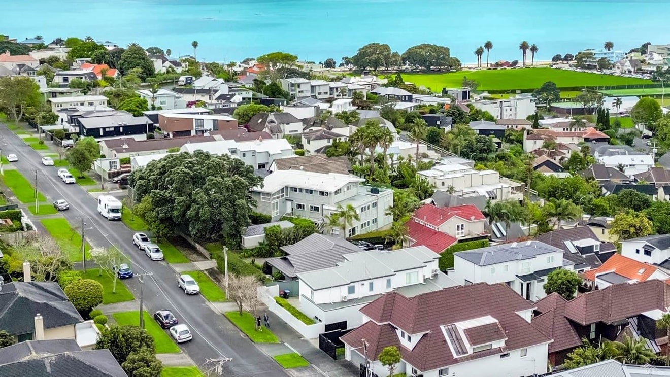 48A Challenger Street, St Heliers, Auckland - Carousel 1