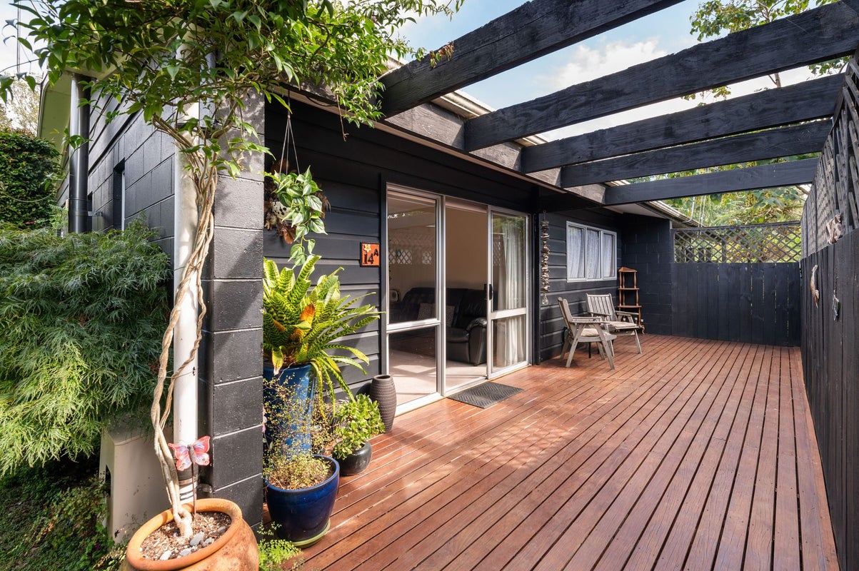 14A Balfour Crescent, Riverlea, Hamilton - Carousel 2
