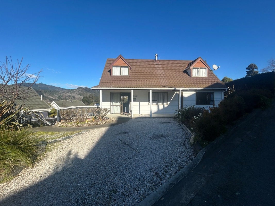 21 Chamboard Place, Washington Valley, Nelson - Carousel 1