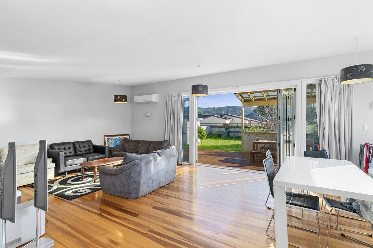 887 High Street, Avalon, Lower Hutt - Carousel 2