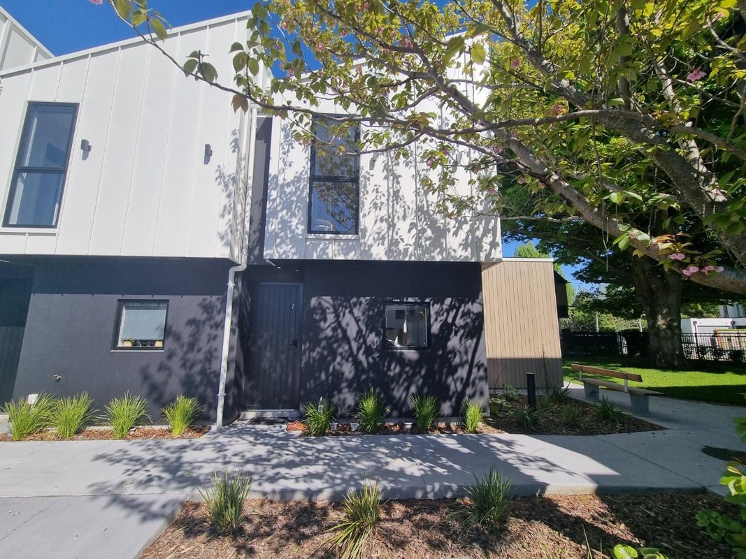 7/314 Worcester Street, Linwood, Christchurch - Carousel 15