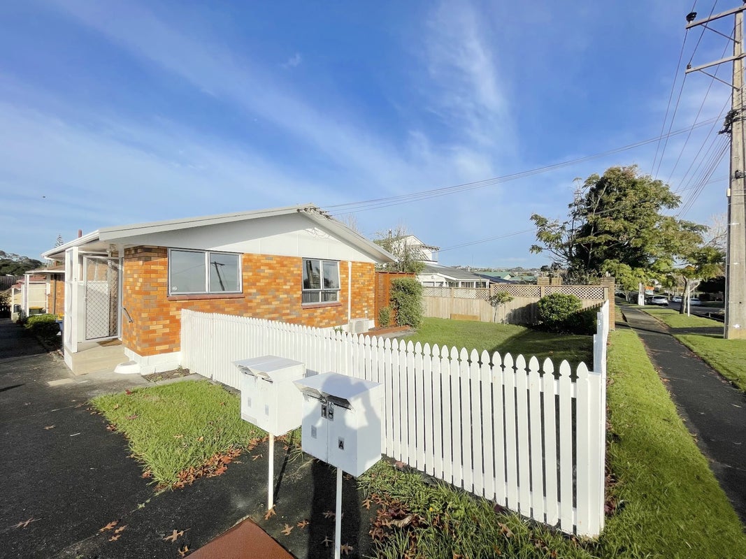 1/18 Arawa Street, New Lynn, Auckland - Carousel 8