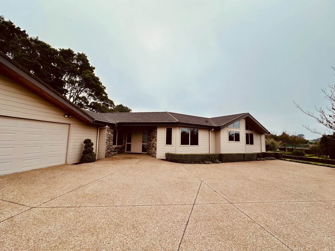 12 Mahoe Glade, Patumahoe, Pukekohe - Carousel 2