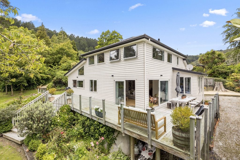 211 Doctors Point Road, Waitati, Waitati - Carousel 32