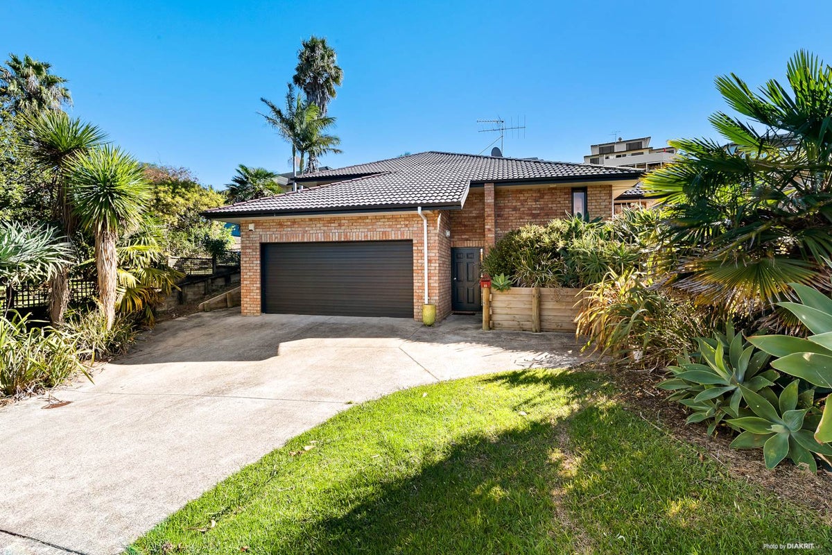21 Kensington Terrace, Gulf Harbour, Whangaparaoa - Carousel 1