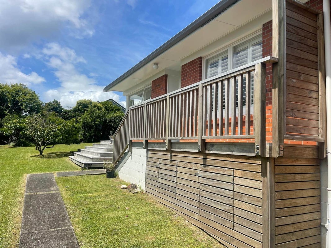 4/4 Penzance Road, Mairangi Bay, Auckland - Carousel 12
