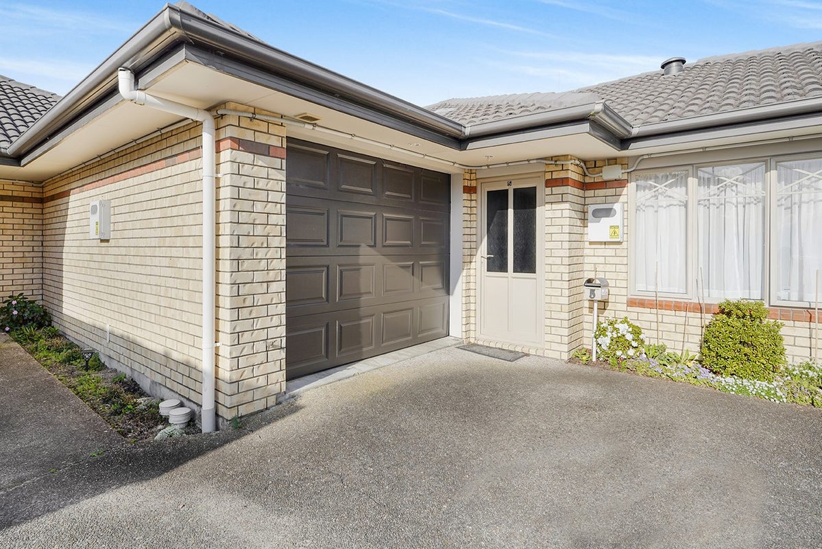66E Boundary Road, Claudelands, Hamilton - Carousel 1