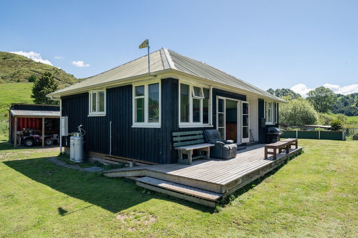 88 Koromiko Road, Ongarue, Taumarunui - Carousel 1