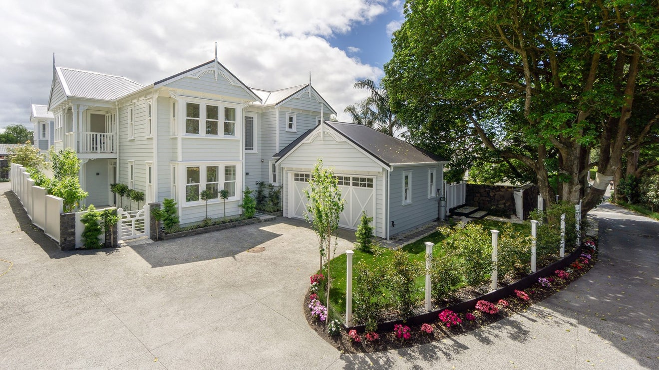 92E Marsden Avenue, Mount Eden, Auckland - Carousel 1
