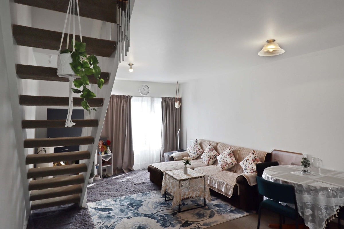 25/46 Hiropi Street, Newtown, Wellington - Carousel 1