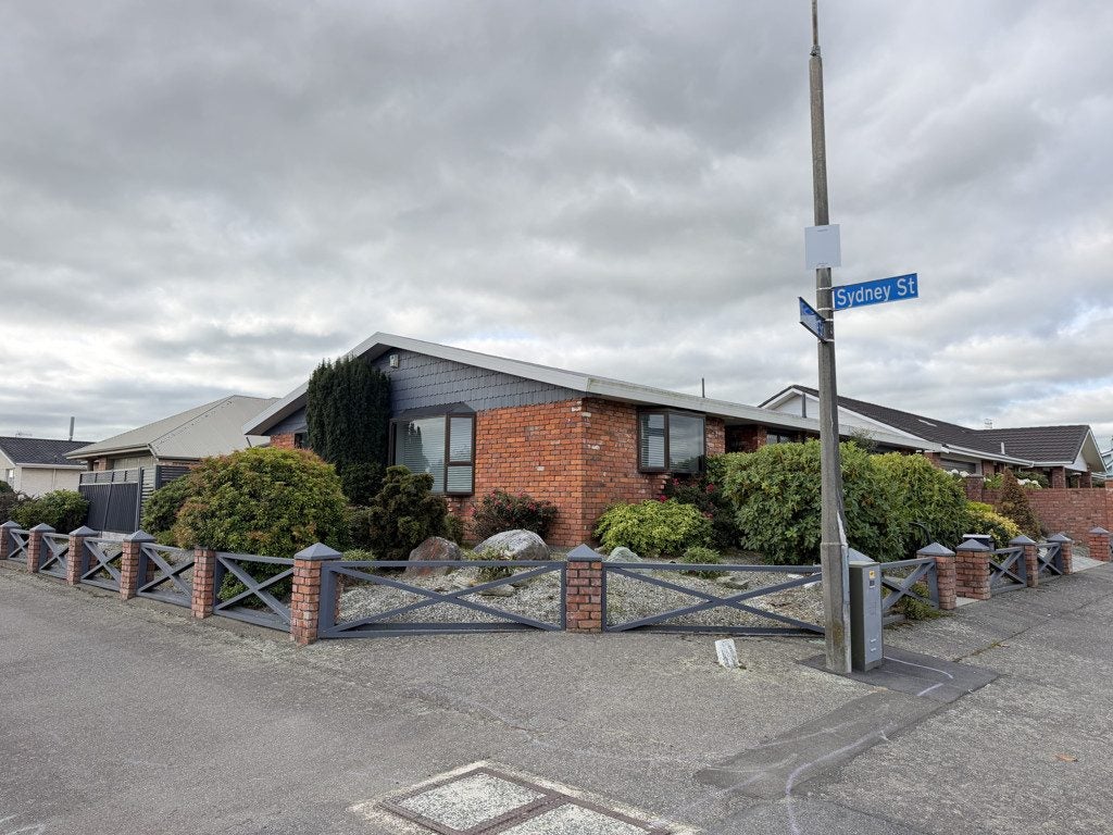 44 Newcastle Street, Windsor, Invercargill - Carousel 2