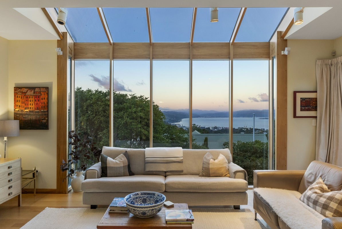 119 Messines Road, Karori, Wellington - Carousel 38