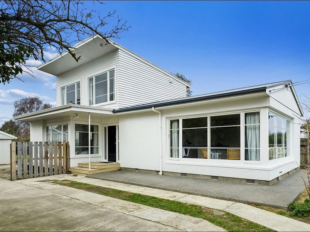 380 Hills Road, Mairehau, Christchurch - Carousel 1