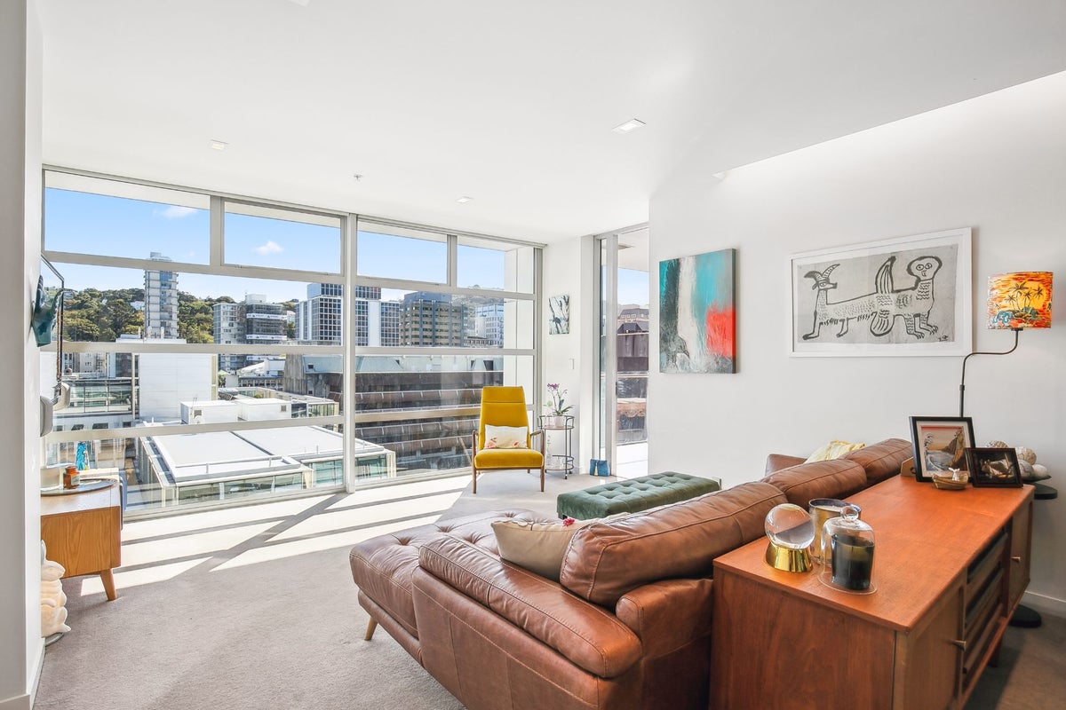 16C/9 Chews Lane, Wellington Central, Wellington - Carousel 2
