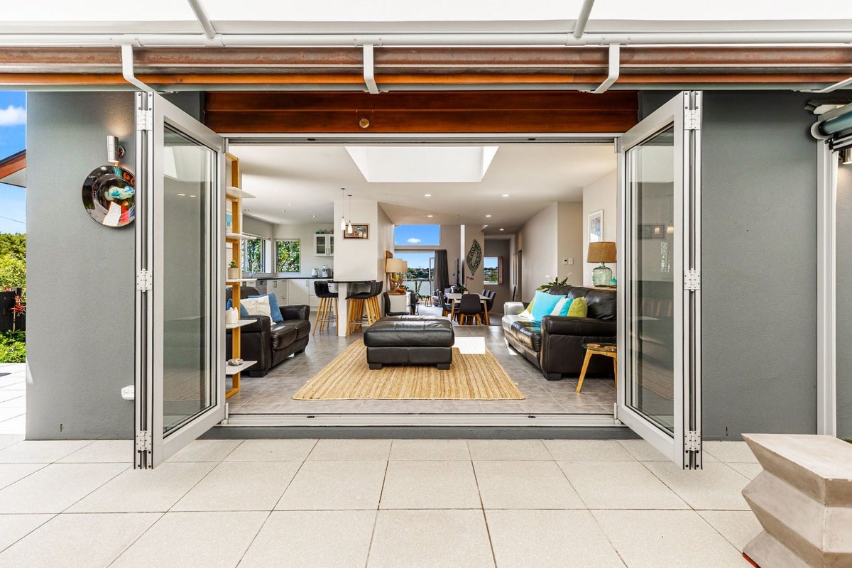 12 Orne Street, Torbay, Auckland - Carousel 14