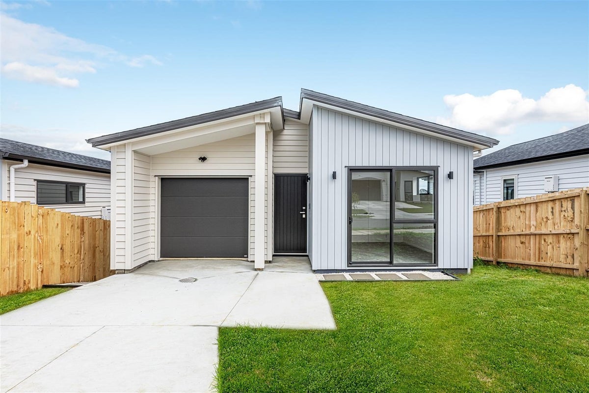 16 Ta Moko Drive, Gulf Harbour, Whangaparaoa - Carousel 1