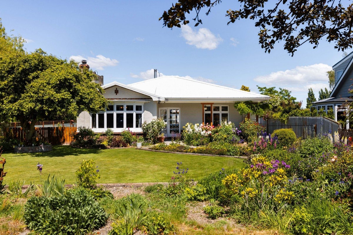 10 Thomas Street, Ranfurly, Ranfurly - Carousel 2