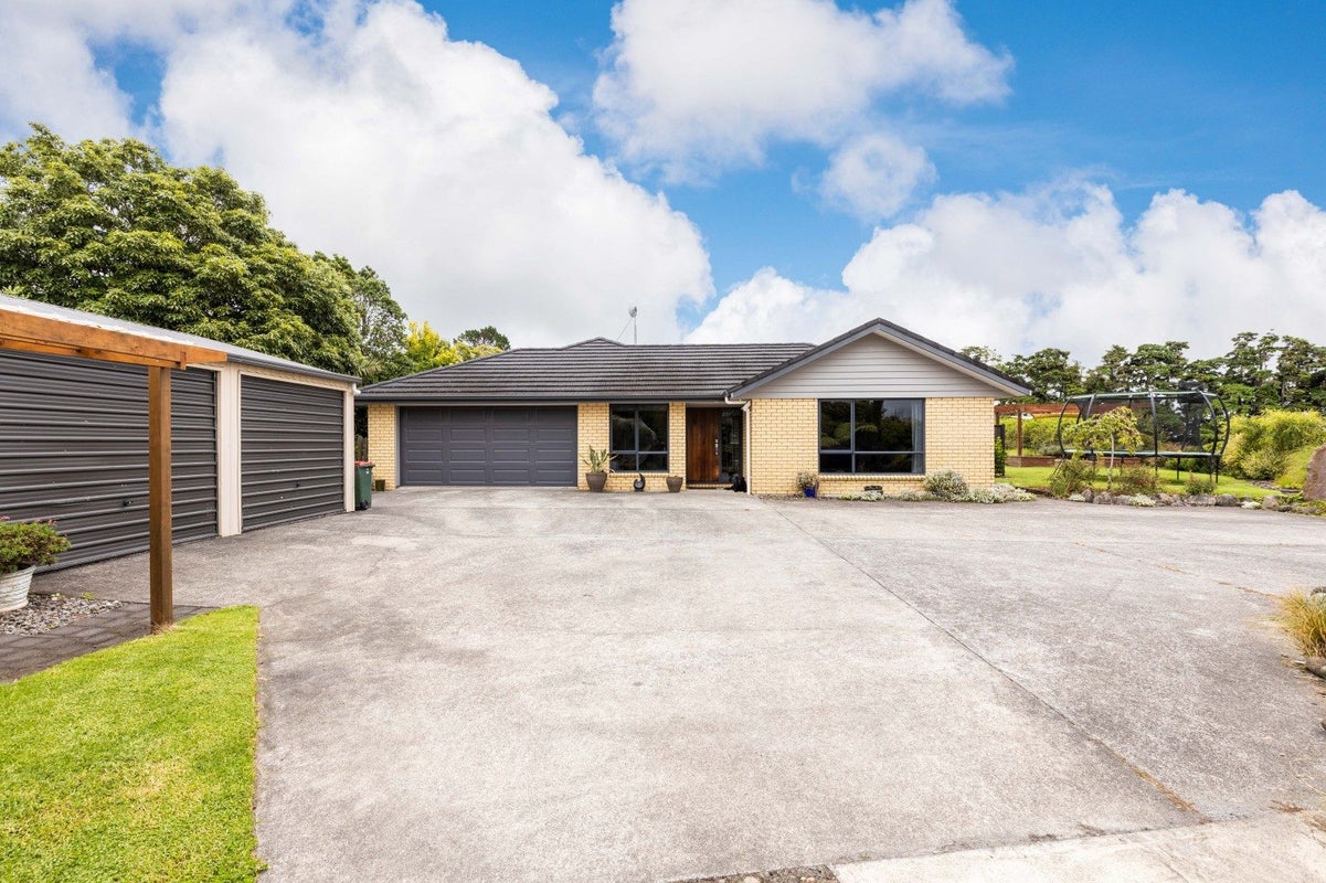 2A Olson Street, Egmont Village, Inglewood - Carousel 1