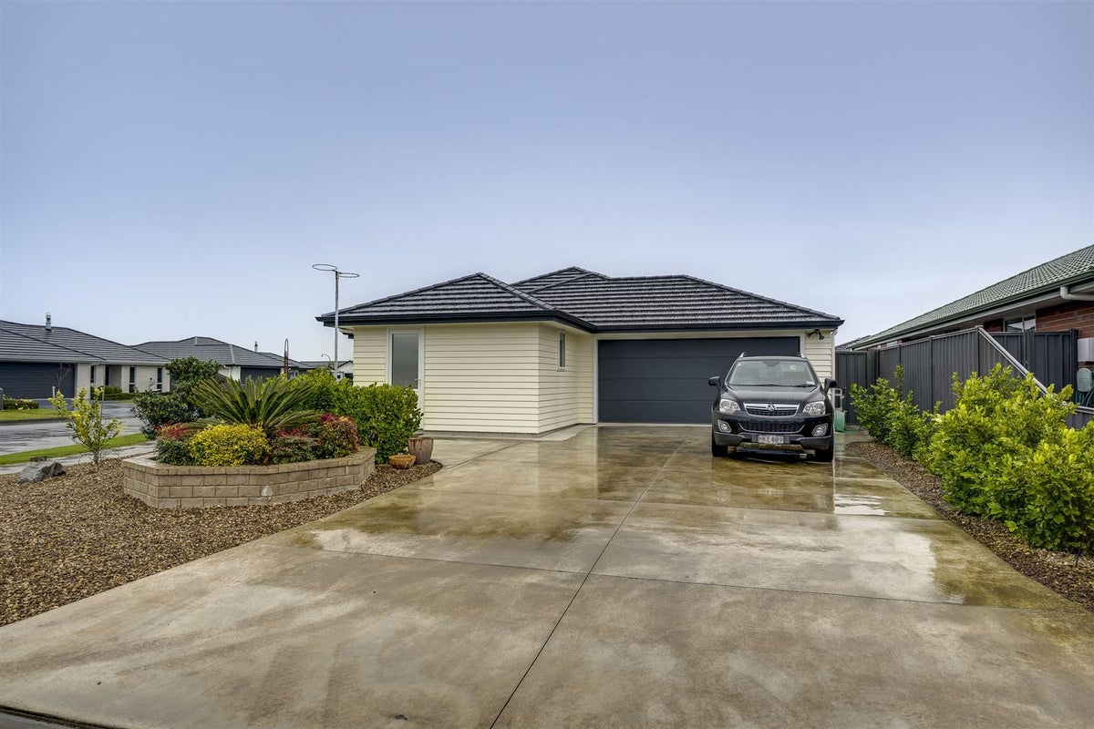 27 Aparima Place, Awatoto, Napier - Carousel 18