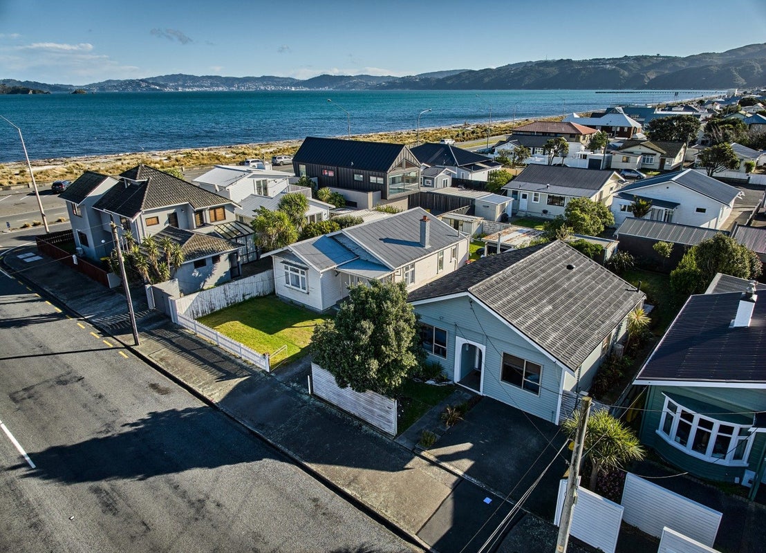 3 Jessie Street, Petone, Lower Hutt - Carousel 2