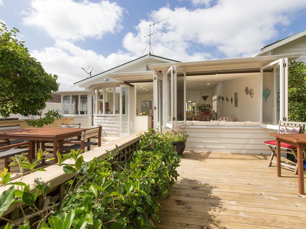 38 Cumberland Avenue, Westmere, Auckland - Carousel 1