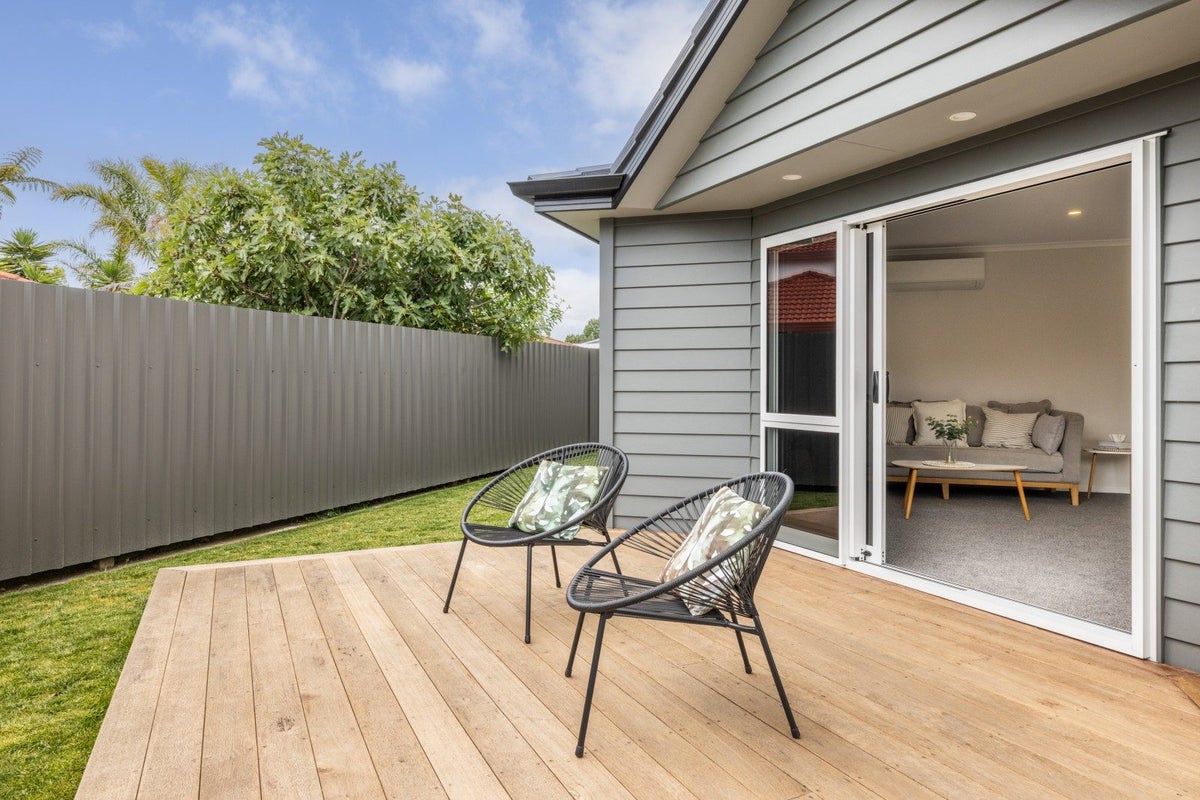 3/52 Park Road, Greenmeadows, Napier - Carousel 2