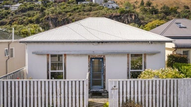 25 Head Street, Sumner, Christchurch - Carousel 1