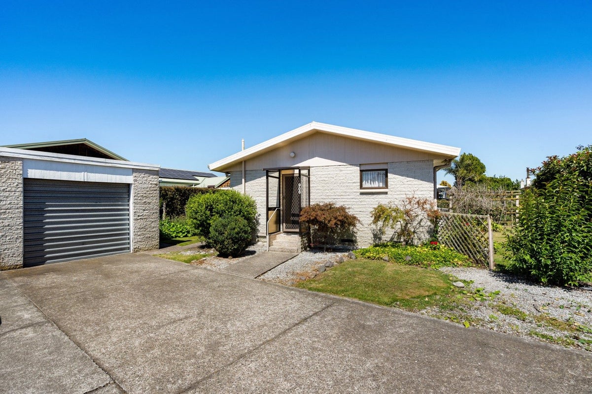 2/906 Miro Street, Mahora, Hastings - Carousel 2