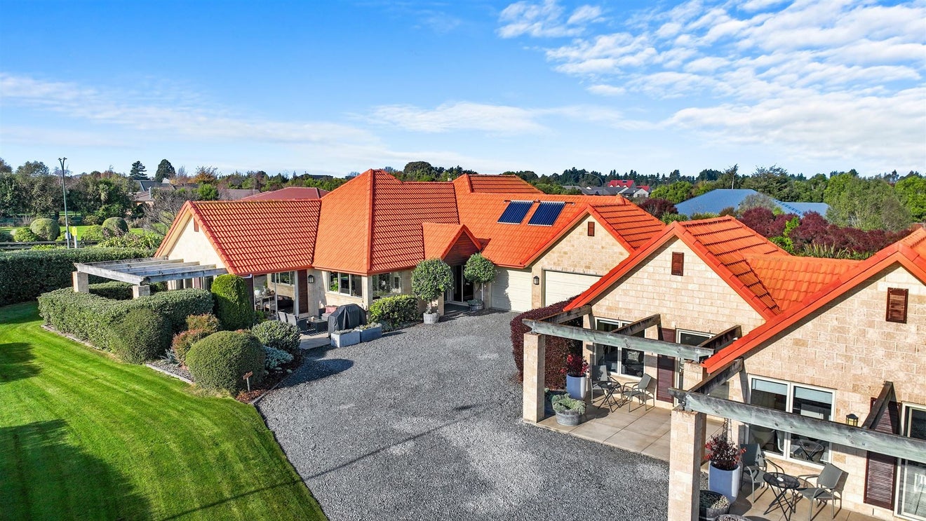 34 Beach Road, ROSS, ROSS - Carousel 2
